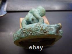 Mère et enfant bronze France art deco, signé Bofill, patine verte, P 265g, H 8cm