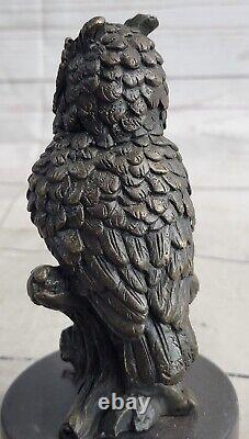 Milo's Art Déco Bronze Chouette Statue Main de Collection Faune Sculpture