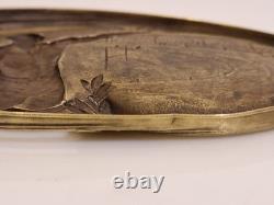 P. Lasserre Jeux Olympiques Paris 1924 Coupelle ovale en bronze Salut P. Lasserre Jeux Olympiques Paris 1924 Coupelle ovale en bronze Salut