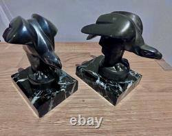 Paire de serre livres Art Déco Janle, Max Le Verrier en fonte d'art et marbre