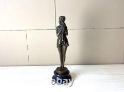 Partager Sculpture la Fille triste en bronze Art déco d'après Demetre Chiparus