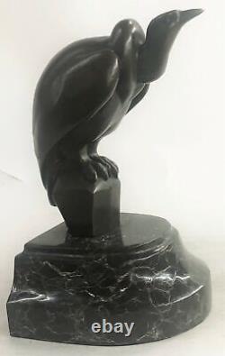 Rare Américain Stylisés Art Déco Bronze Vautour Par Williams Sculpture Marbre