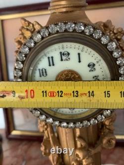 Rare pendulette de table en bronze, vers 1900, style Art Déco