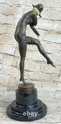 Sculpture Art Déco Grande Femme Danseuse Sur Socle En Marbre Statue En Bronze