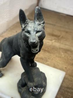 Sculpture Chien Loup Art Déco en régule patiné bronze- Ballesté 1930