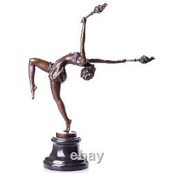 Sculpture Danseuse au flambeau en bronze Art Déco d'après Ferdinand Preiss