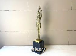 Sculpture Danseuse en bronze Art Déco poli Etoilede Mer d'après Demetre Chiparus Sculpture Danseuse en bronze Art Déco poli Etoilede Mer d'après Demetre Chiparus