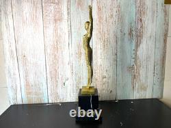 Sculpture Danseuse en bronze Art Déco poli Etoilede Mer d'après Demetre Chiparus