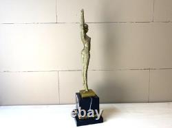 Sculpture Danseuse en bronze Art Déco poli Etoilede Mer d'après Demetre Chiparus Sculpture Danseuse en bronze Art Déco poli Etoilede Mer d'après Demetre Chiparus