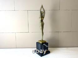 Sculpture Danseuse en bronze Art Déco poli Etoilede Mer d'après Demetre Chiparus Sculpture Danseuse en bronze Art Déco poli Etoilede Mer d'après Demetre Chiparus