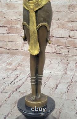 Sculpture En Bronze Après Chiparus Peinte Art Déco Femme Robe Figurine Signée