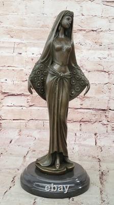 Sculpture En Bronze Art Déco Fille Dansante Arabe Signée Mavchi Deal