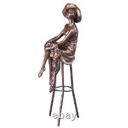 Sculpture de femme en bronze Art Déco sur tabouret d'après Demetre chiparus