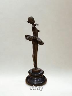 Sculpture en bronze Art Déco Danseuse ballerine Signée Milo Cachet bronze