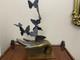 Sculpture En Bronze D'une Main Lib&eacute;rant Des Papillons Art D&eacute;co Sign&eacute;e