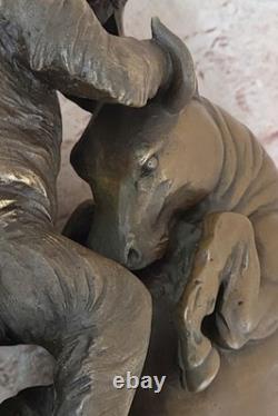 Signée Bull Vs Grizzly Ours Bronze Sculpture Statue Art Déco Stock Marché Solde