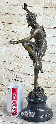 Signée Cl. Jr. Colinet, Bronze Statue Art Déco Fille Sculpture Oriental Danseuse