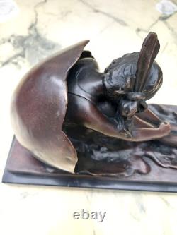 Statue Bronze Style Art Deco-jeune Femme Sortant D'un Oeuf-d'apres Bruno Zach