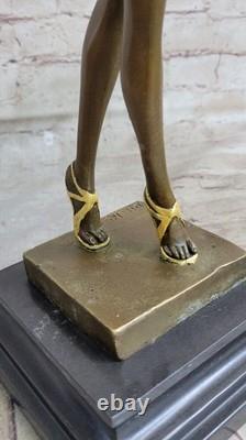 Statue Figurine Sculpture Art Déco Bronze Signée Chiparus LRG