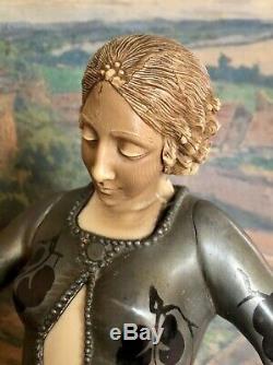 Statue G. Gori Diane aux Levriers