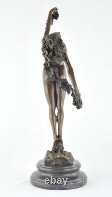 Statue Sculpture Danseuse Nue Sexy Style Art Deco Style Art Nouveau Bronze massi