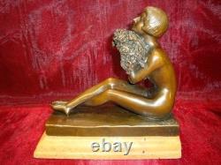 Statue Sculpture Demoiselle Nue Sexy Style Art Deco Style Art Nouveau Bronze mas