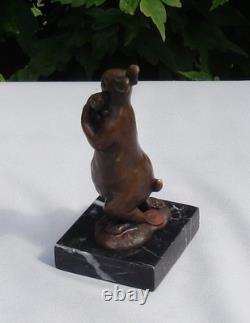 Statue Sculpture Lapin Lievre Animalier Style Art Deco Style Art Nouveau Bronze