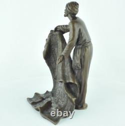 Statue Sculpture Marchand de tapis Oriental Style Art Deco Style Art Nouveau Bro