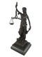 Statue De La Justitia En Bronze Art D&eacute;co Sur Un Marbre Noir D'apr&egrave;s Mayer