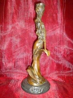 Statue en bronze Bougeoir Demoiselle Romantique Style Art Deco Style Art Nouveau
