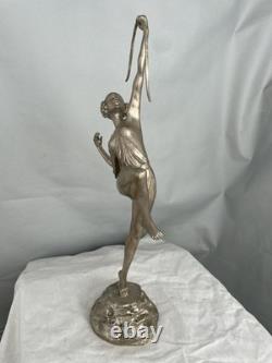 Statuette Femme en bronze argenté art deco Le Falgays