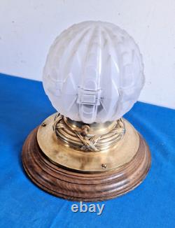 Superbe Gros Globe Art Deco Verre Presse Moule Sur Support Bronze Et Bois