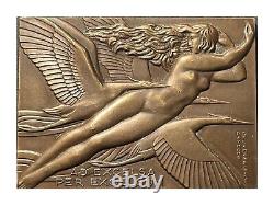 Superbe médaille Art Déco AVIATION Femme aux cigognes 1930 DELAMARRE